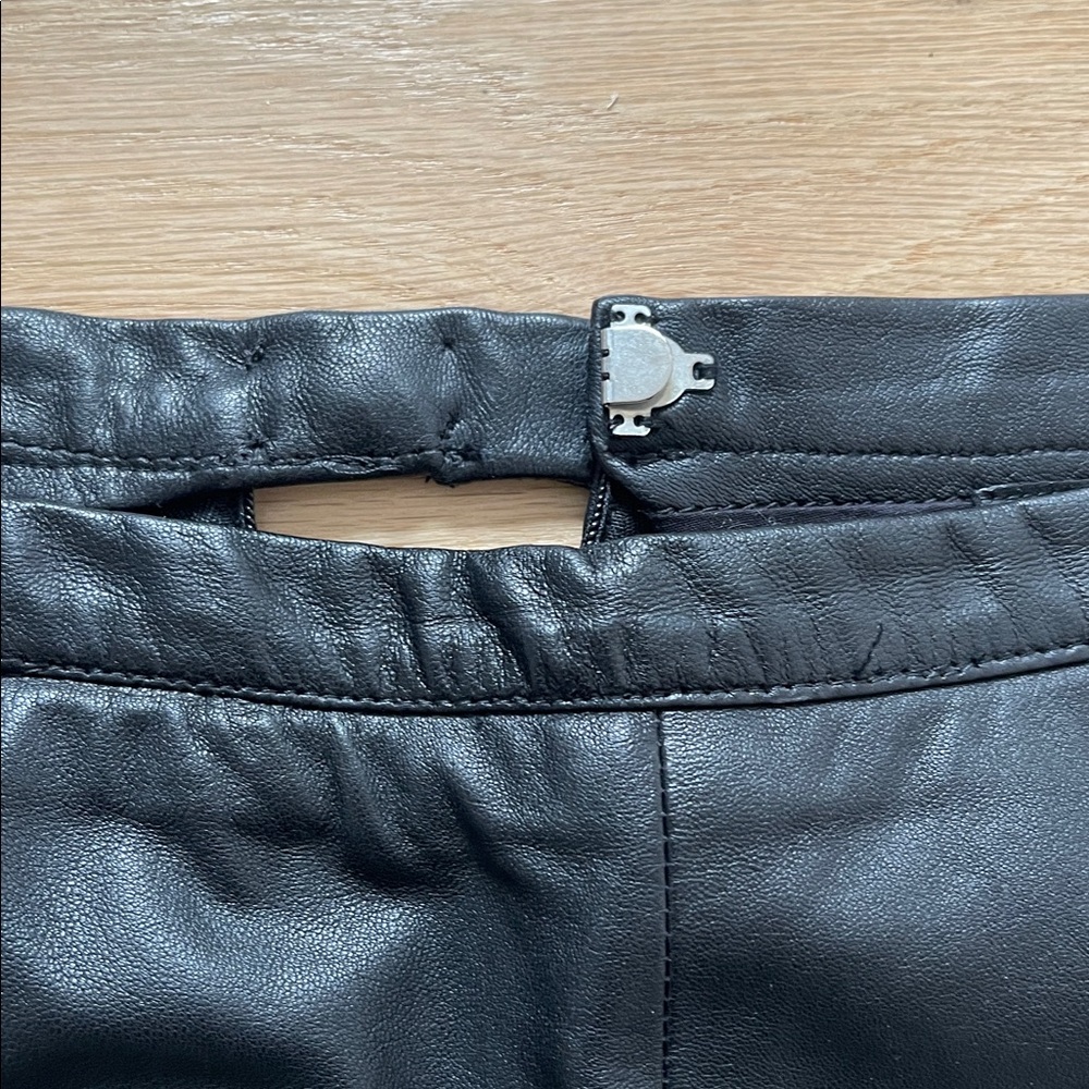 Women’s Black Leather Skirt size S - Picture 5 of 8